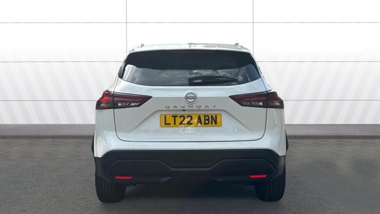 Nissan Qashqai 1.3 DiG-T MH Acenta Premium 5dr Petrol Hatchback